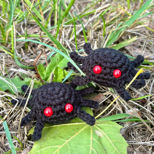 Mini Spider Crochet Pattern | Amigurumi PDF | NO-SEW!